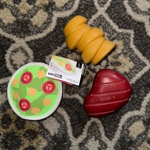 NWT Bark Box October BBQ Toys